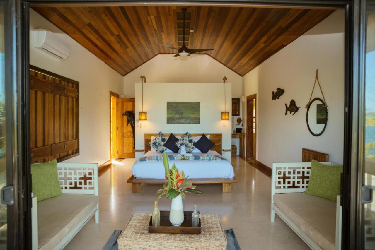 Little Harvest Caye - Your Own Private Island Placencia Bagian luar foto