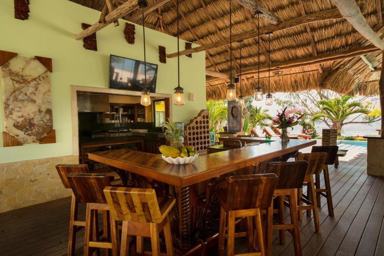 Little Harvest Caye - Your Own Private Island Placencia Bagian luar foto